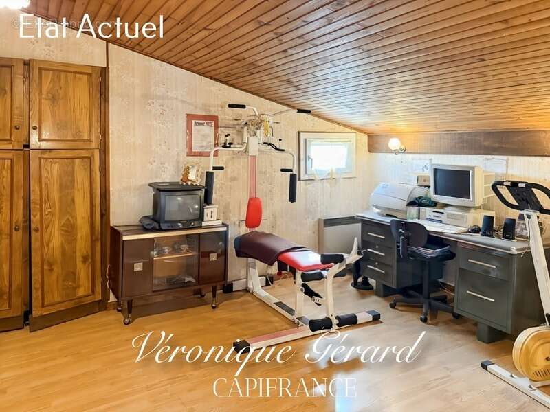 Maison à COUTRAS