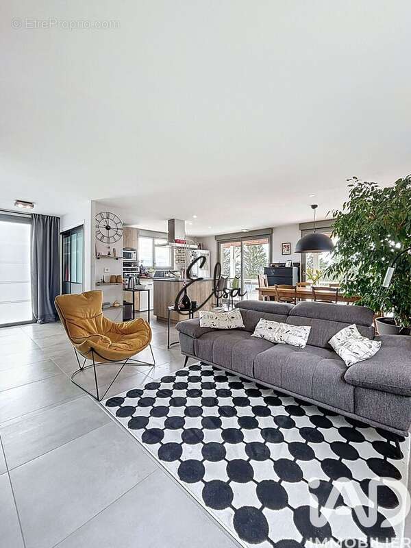 Photo 2 - Maison à CULOZ