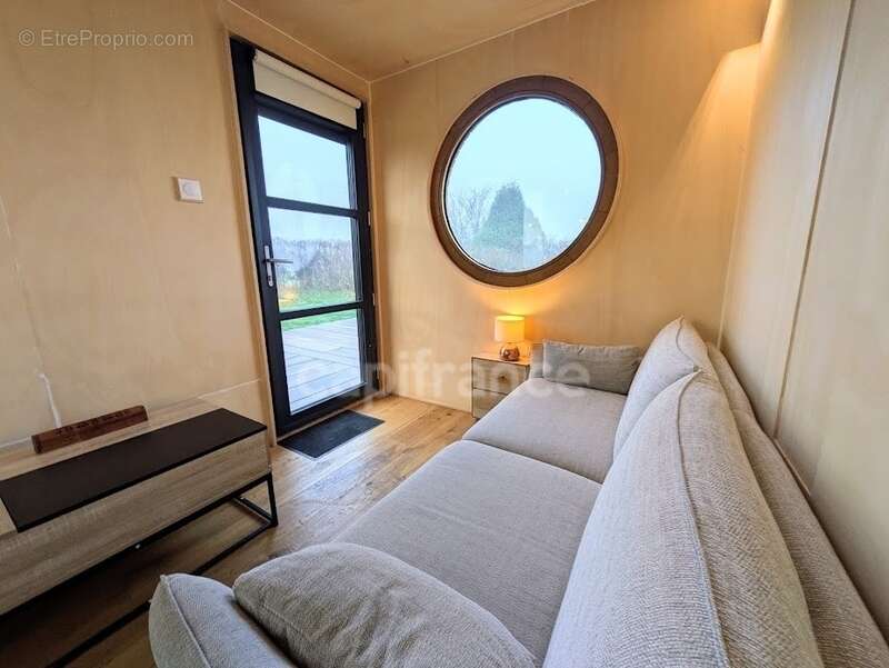 Maison à MONCHAUX-SORENG