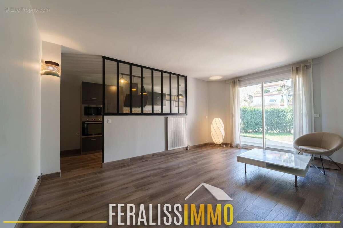 Appartement à ERAGNY