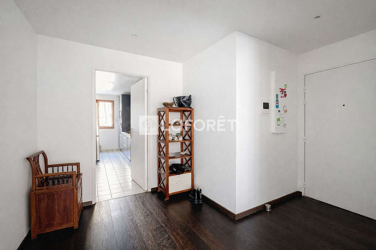 Appartement à SURESNES