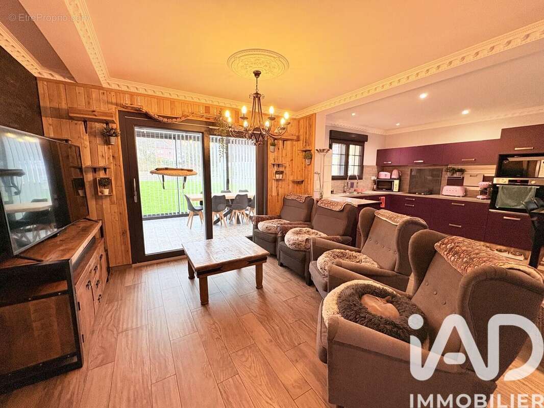 Photo 2 - Maison à RUSSANGE