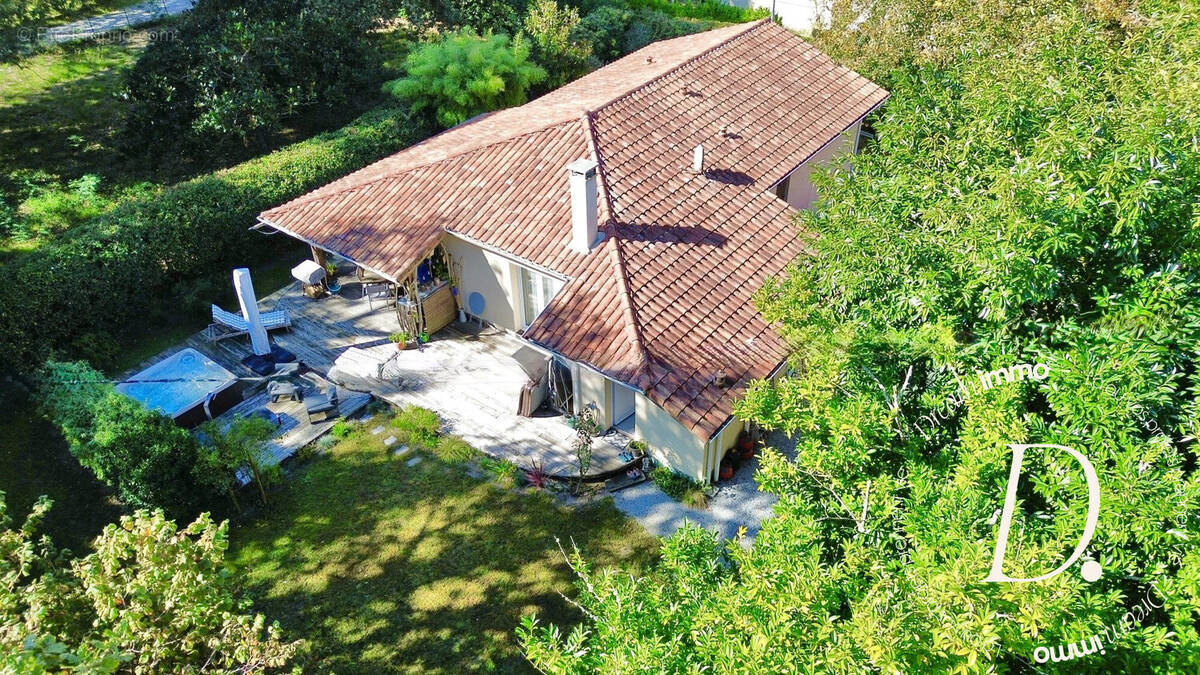 Maison à MESSANGES