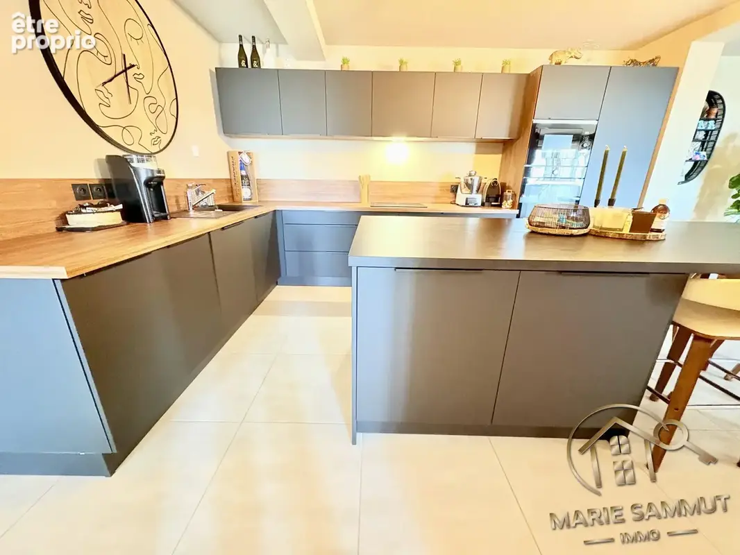 Appartement 116 m² à Frontignan  - photo 4