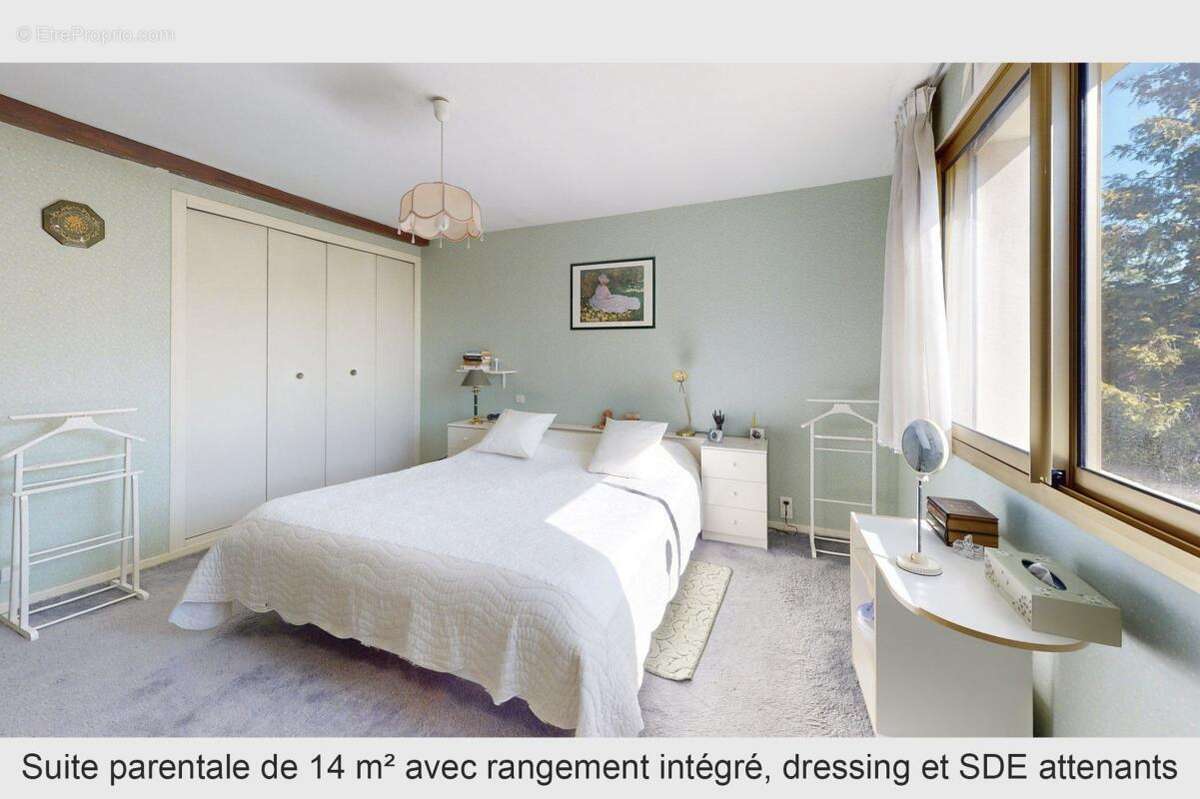 Maison à SAINT-CYR-AU-MONT-D'OR