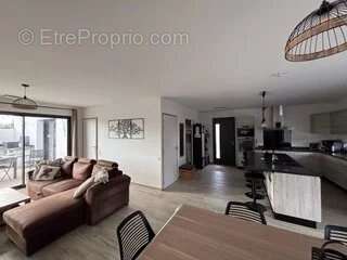 Maison à SAINT-CHRISTOL-LES-ALES