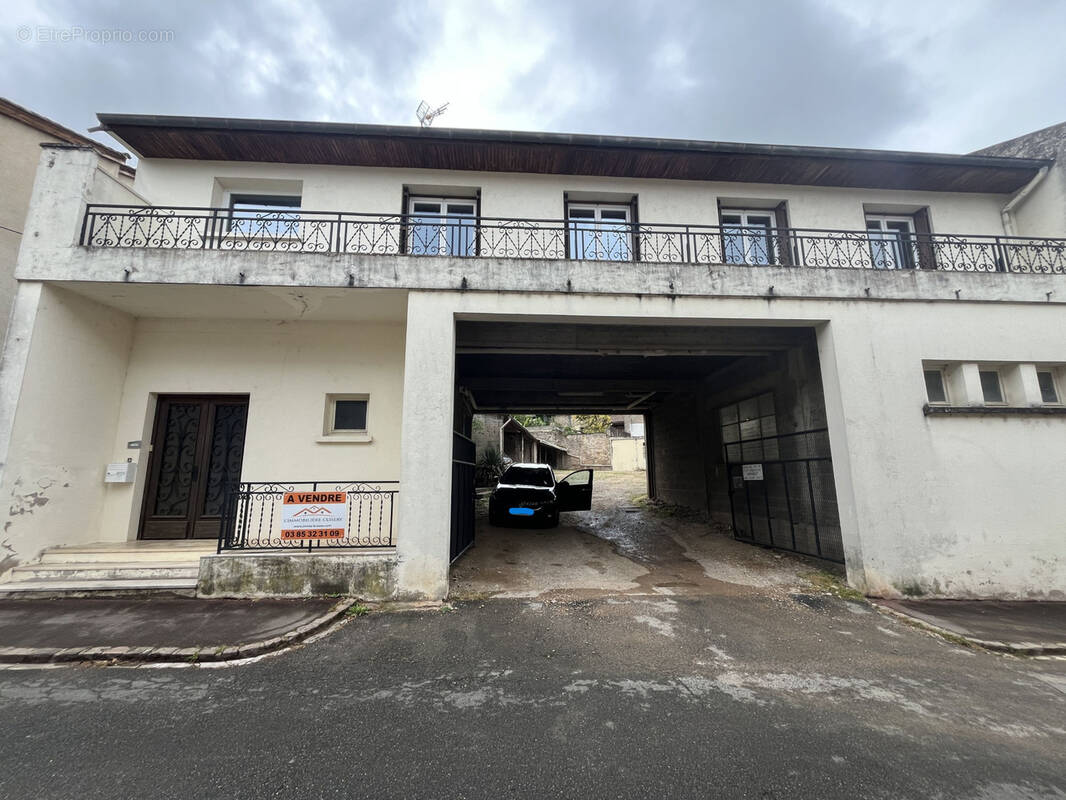 Maison à TOURNUS
