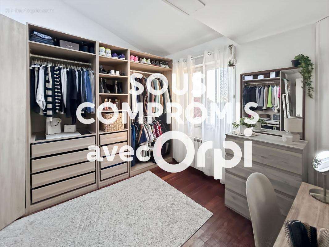 Maison à SAINT-MARTIN-BOULOGNE