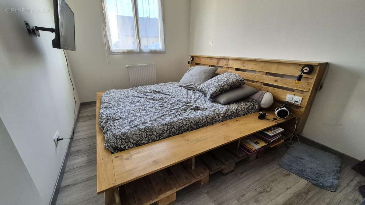 Maison à LA SUZE-SUR-SARTHE