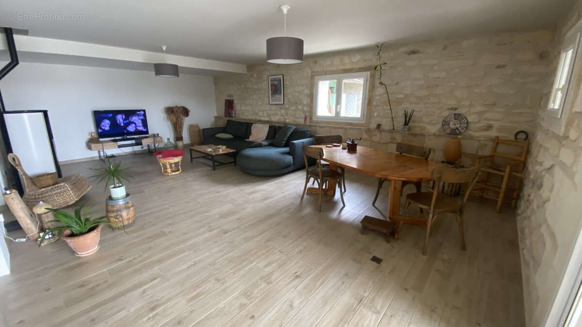 Maison à SAINT-DREZERY