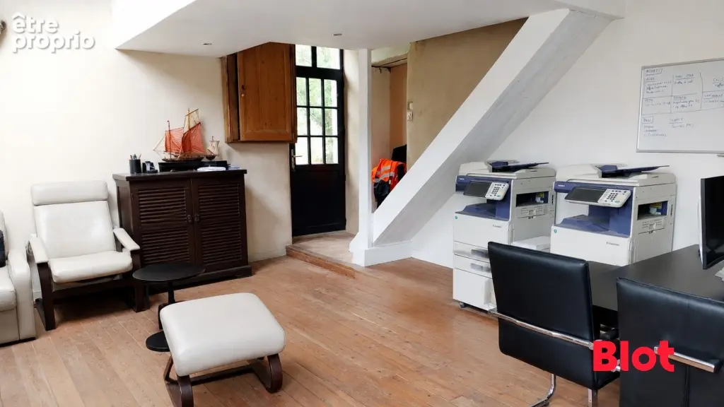 Maison 4 pièces 110 m² à vendre à Saint-Coulomb (35350) - photo 8