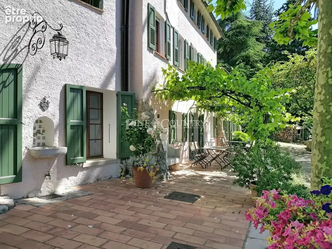 Maison à GRASSE