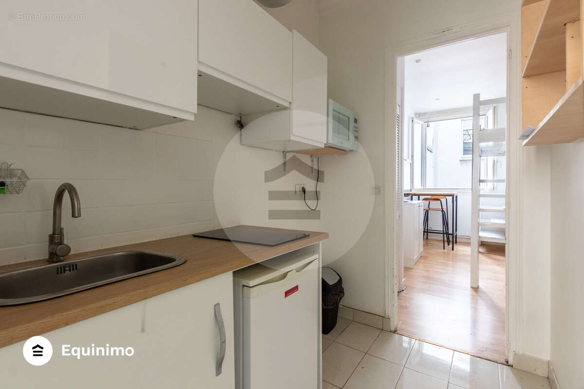 Appartement à PARIS-14E