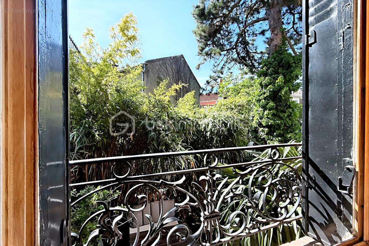Maison à PARIS-19E