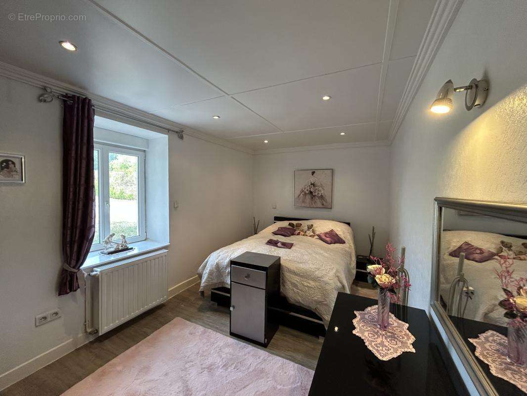 Maison de village 2 chambres, avec dépendances et grand jard - photo 8