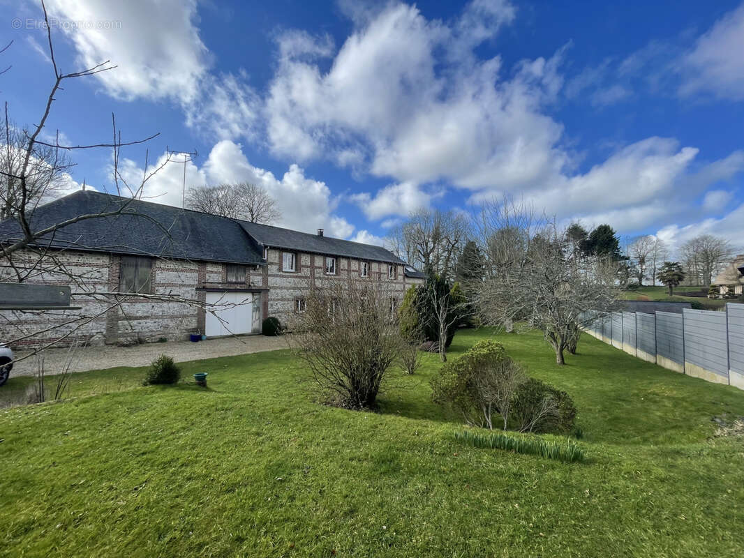 Maison à SAINT-PIERRE-EN-PORT