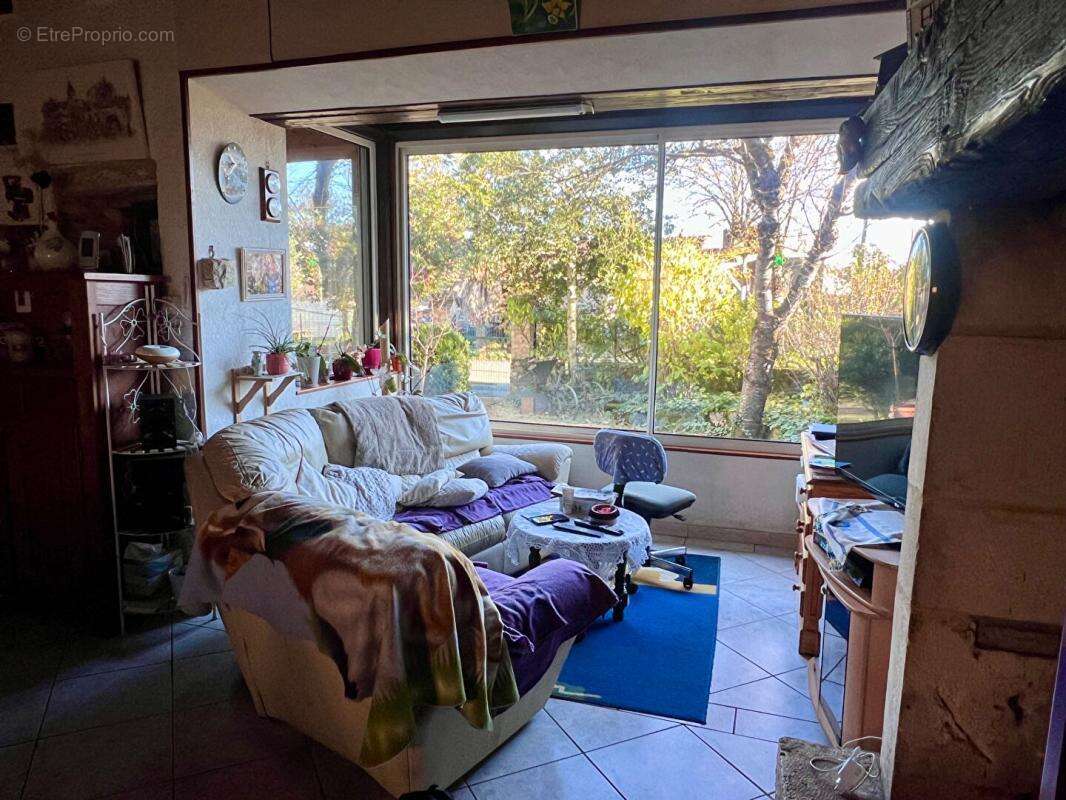 Maison de caractère à Coulaures de 105 m² - photo 9