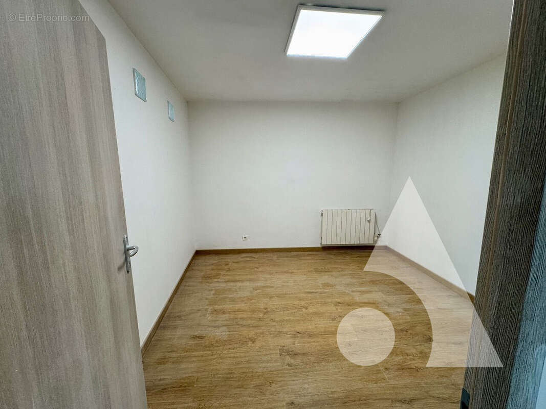 Appartement à COTIGNAC