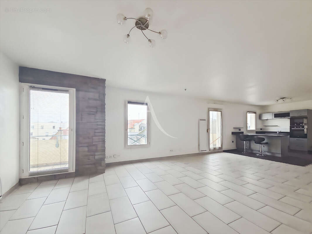 Appartement à MEULAN