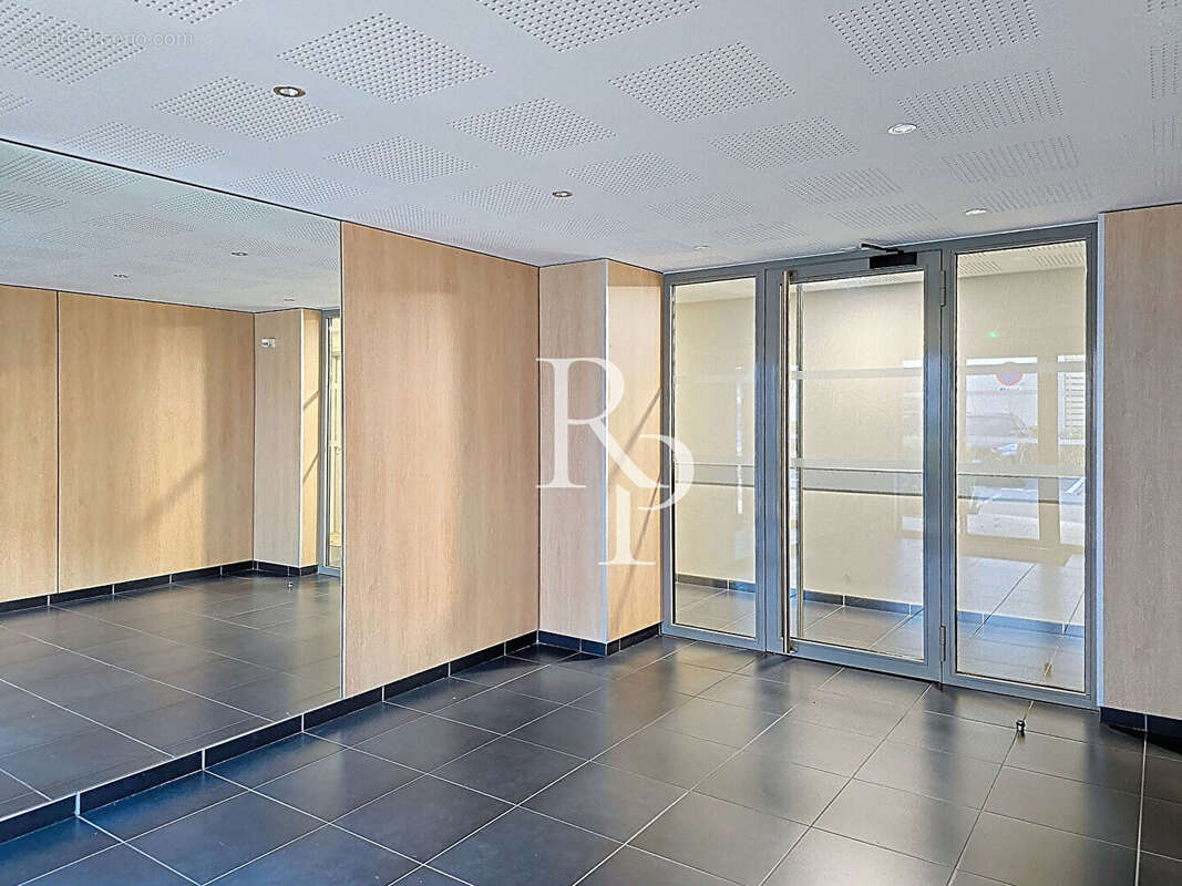 Appartement à CRAPONNE