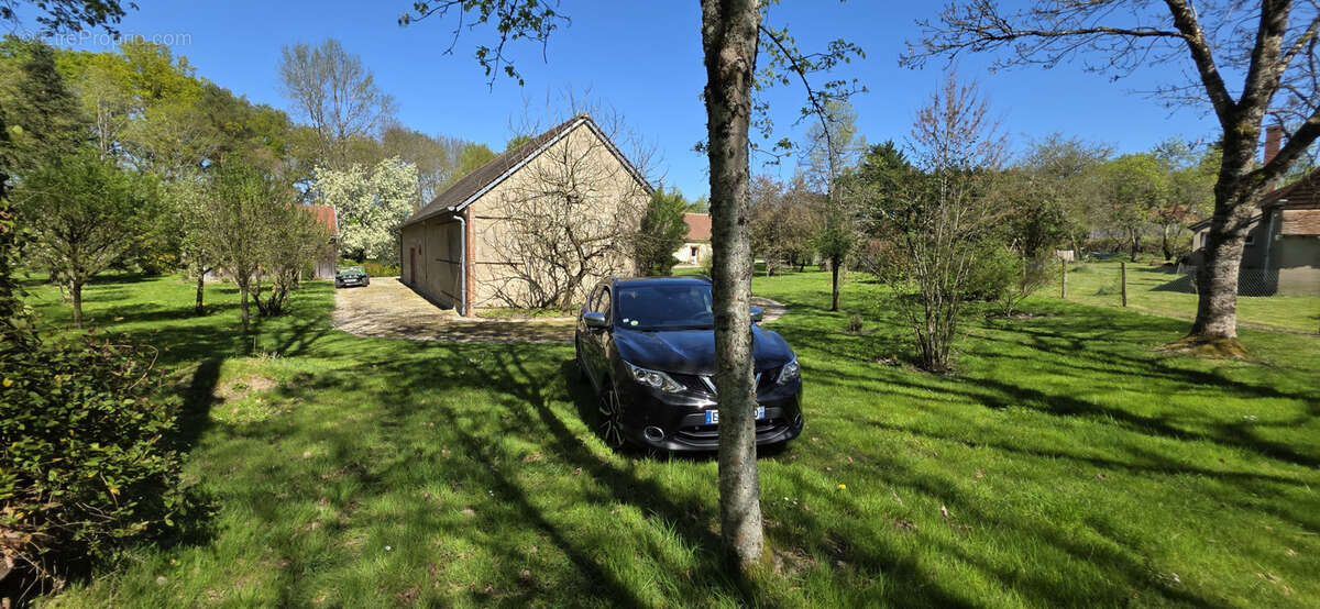 Maison à BEAUMONT-DU-GATINAIS