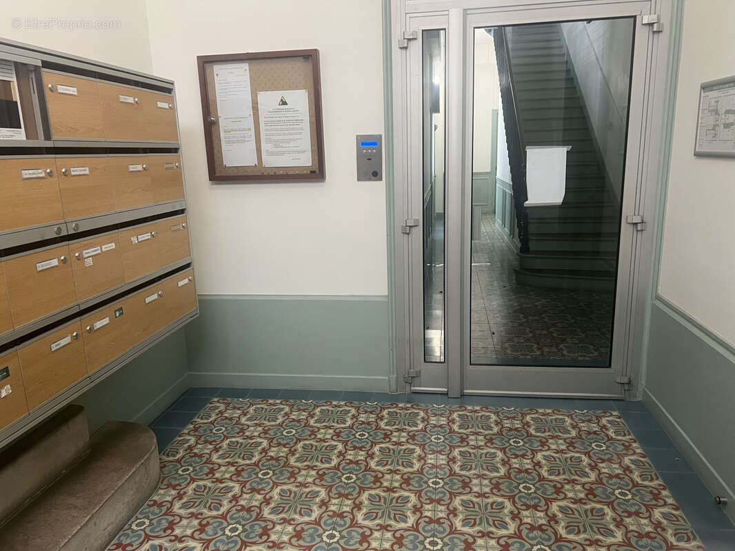 Appartement à PARIS-20E