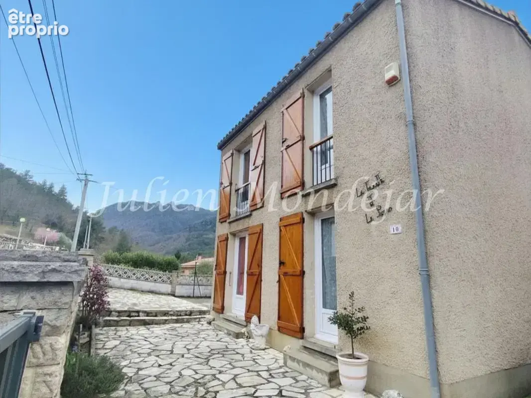 Maison à AXAT