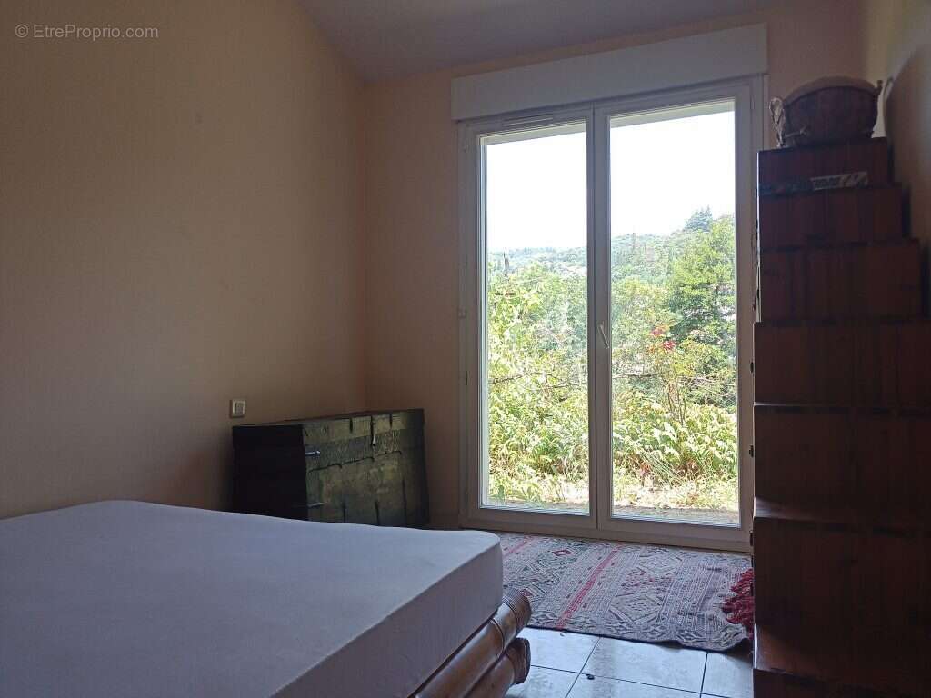 Maison à SAINT-PONS-DE-THOMIERES