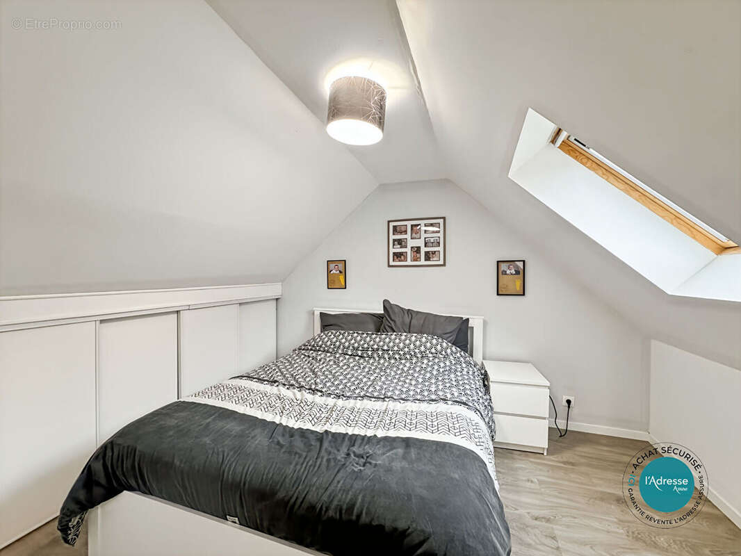 Maison à NAINVILLE-LES-ROCHES