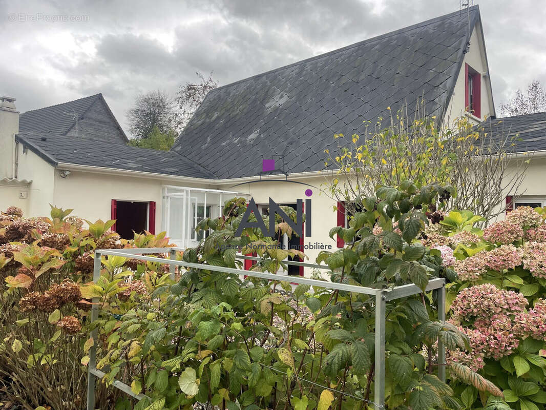 Maison à HAUTOT-SUR-MER