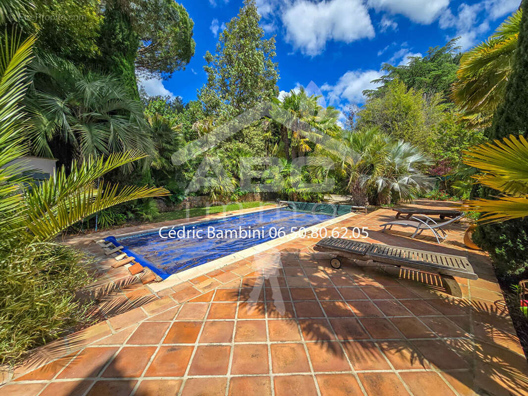 Maison à SAINT-MAXIMIN-LA-SAINTE-BAUME
