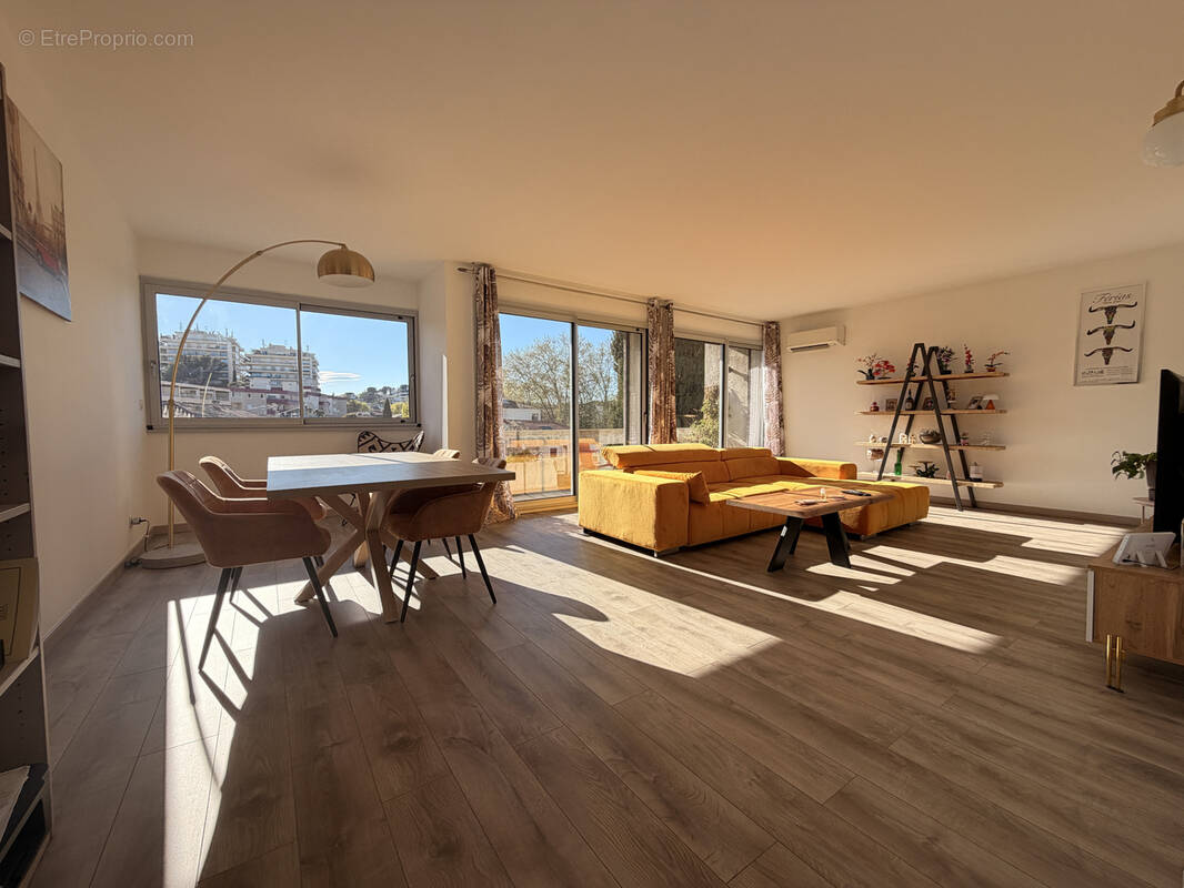 Appartement à NIMES