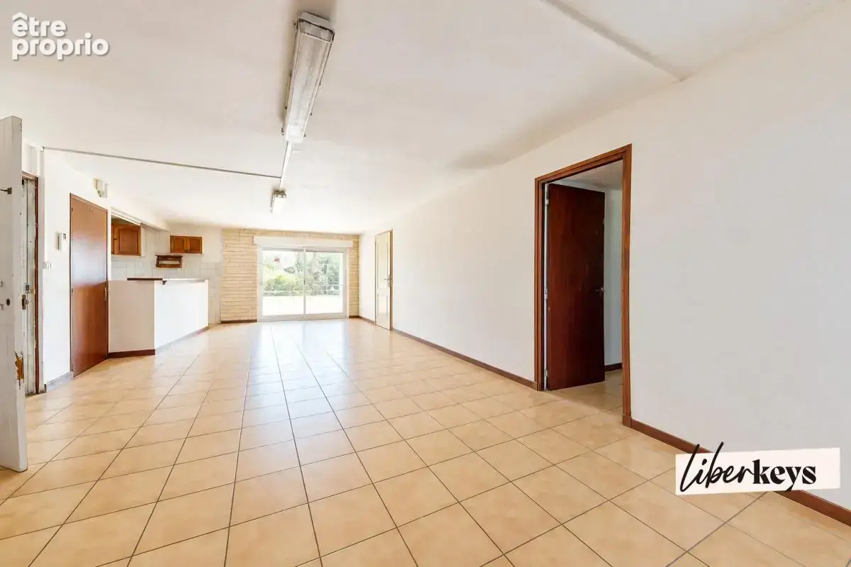 Maison familiale vue sur l'étang, 4 chambres, piscine - photo 11