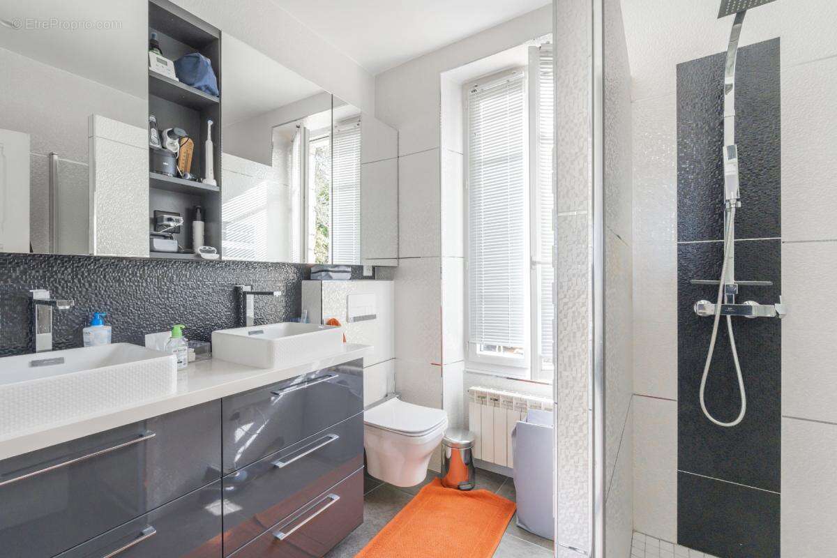 Maison à VAUCRESSON