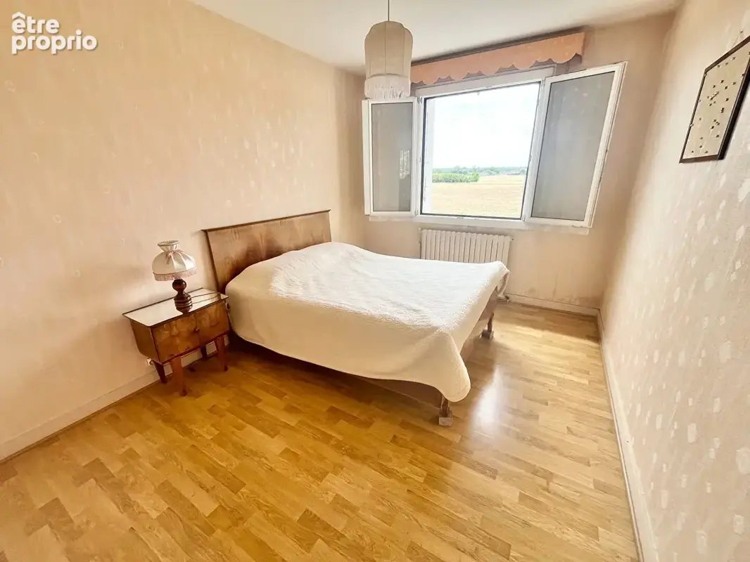 Maison 5 pièces 93 m² à vendre à Luynes (37230) - photo 5