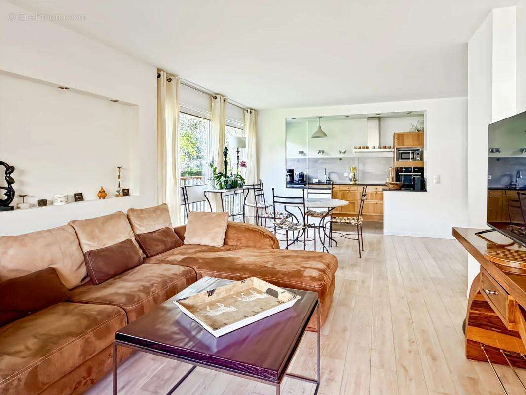 Appartement à LE CHESNAY