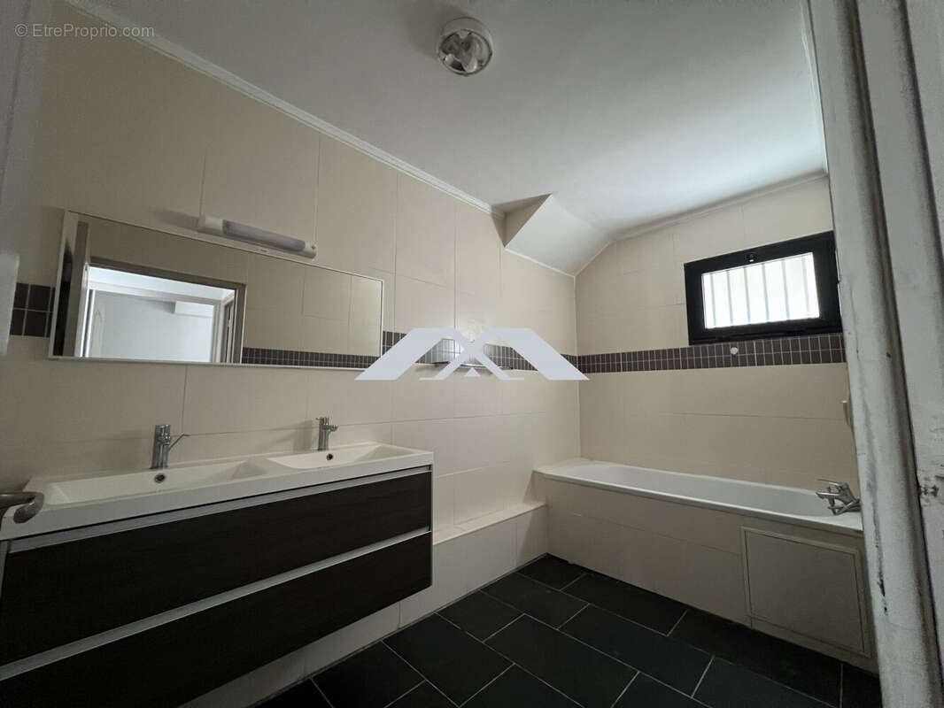 Maison à LA POSSESSION