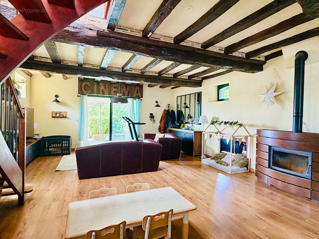 Maison à LE SEL-DE-BRETAGNE