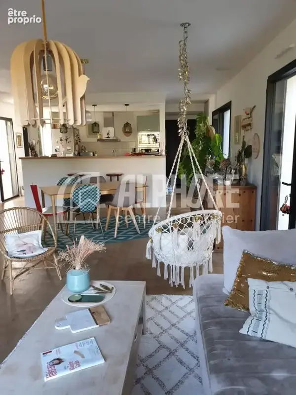Maison contemporaine de 2017, 4 chambres , garage . - photo 13