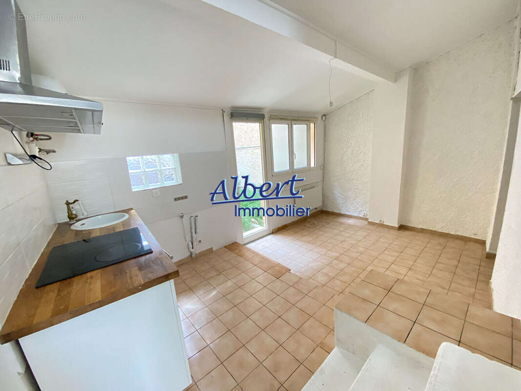 Appartement à OLLIOULES