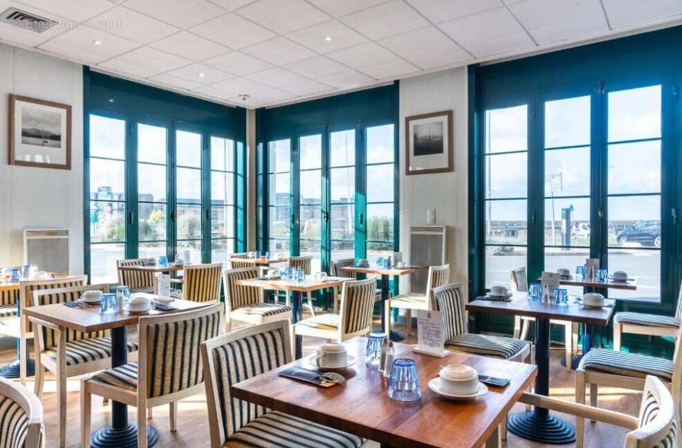 Investissement locatif  trouville sur mer  résidence de tourisme sowell hôtels le beach - 5,05 % de rentabilité - photo 6