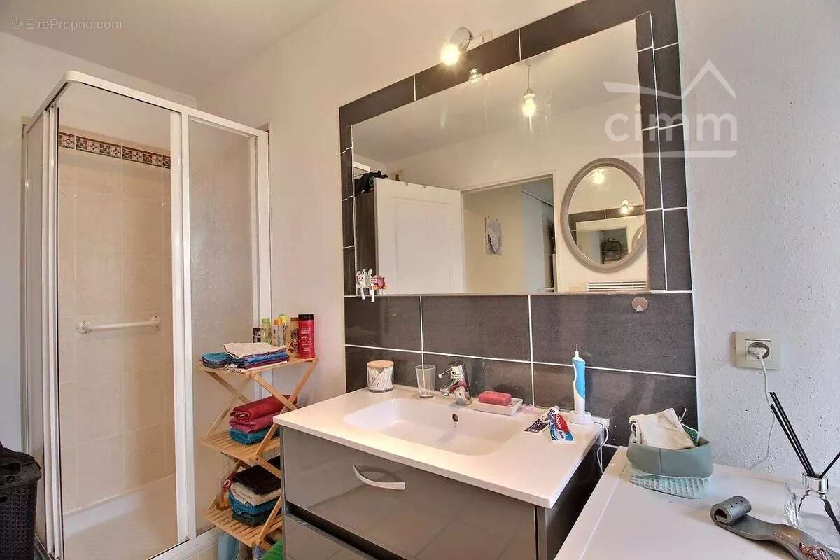 Appartement à BALLAN-MIRE