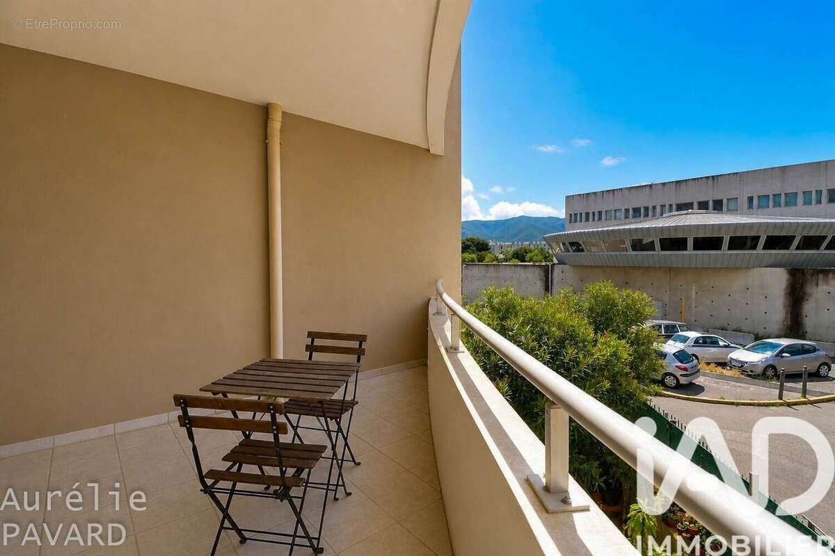 Photo 8 - Appartement à MARSEILLE-12E