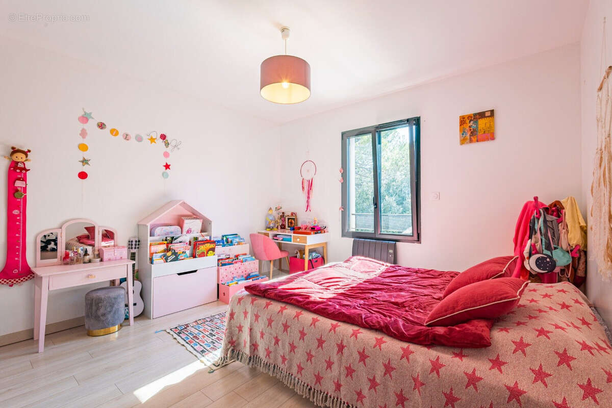 Maison à PERNES-LES-FONTAINES