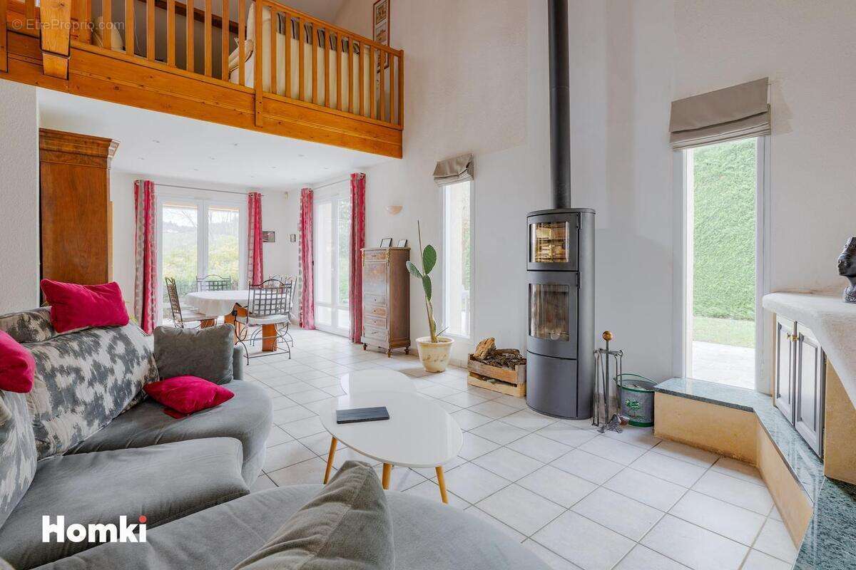 Maison à SAINT-ETIENNE