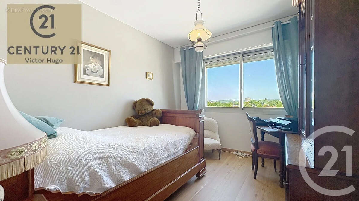 Appartement 104 m² à Limoges  - photo 8