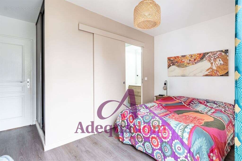 Appartement à BOIS-COLOMBES