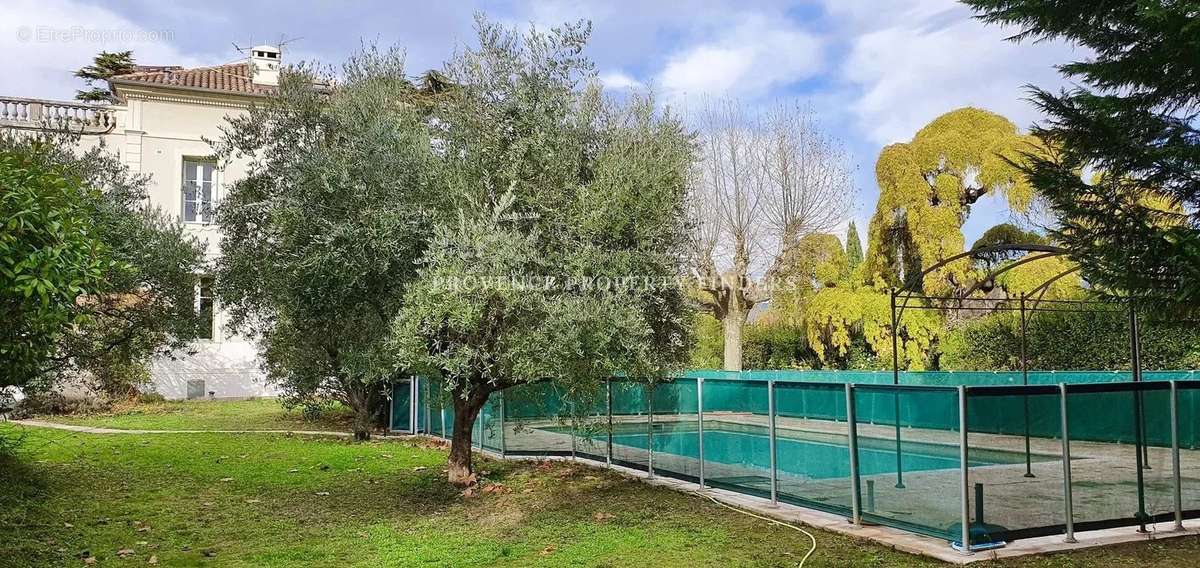 Maison à DRAGUIGNAN