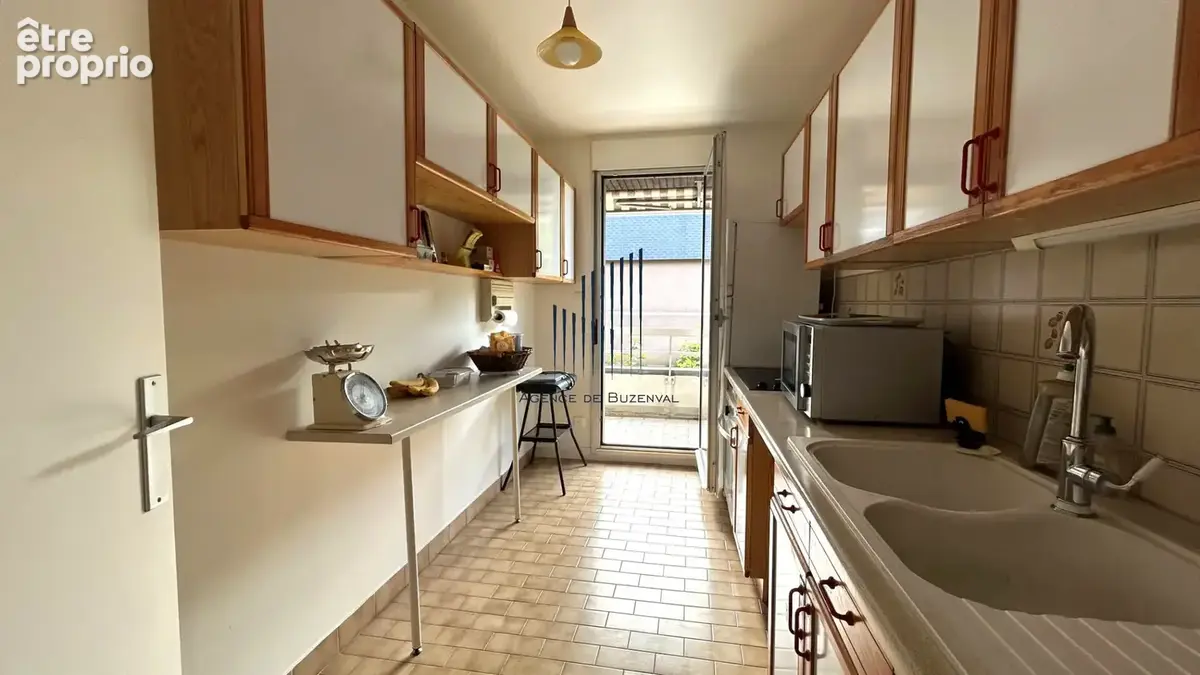 Rueil Malmaison  Appartement de 4 pièces - photo 6