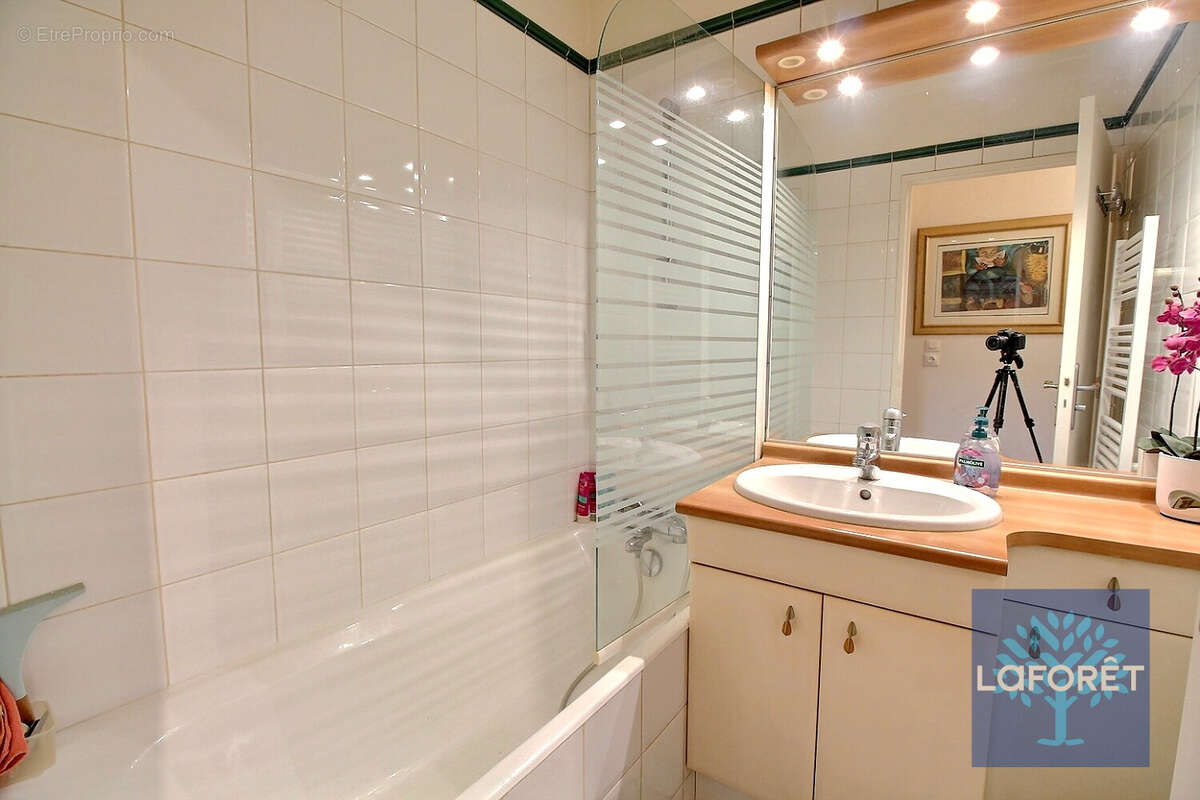 Appartement à PUTEAUX